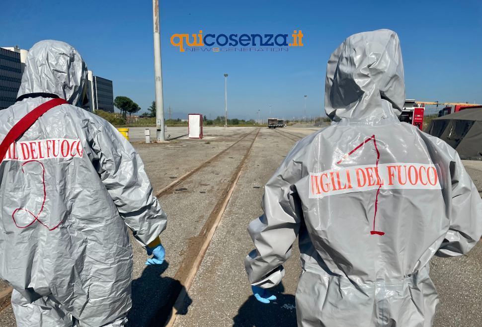 Cosenza Vigili Del Fuoco E Bersaglieri Simulano Attacco Radioattivo