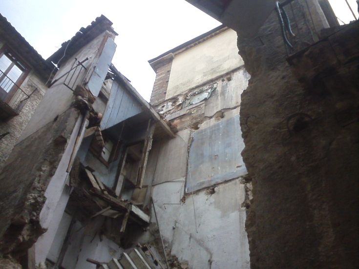 crollo-cosenza-vecchia (21)