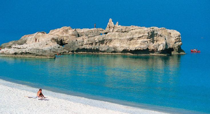 La Splendida Baia Di Riaci Mare Cristallino E Natura All