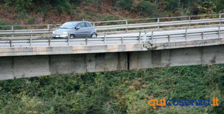Viadotto Emoli 1 tra Rende e San Fili, Corbelli ad Anas: "accertarne la sicurezza" 62 Viadotto Emoli1 09