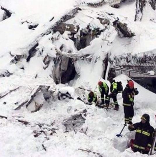 hotel-rigopiano-soccorsi