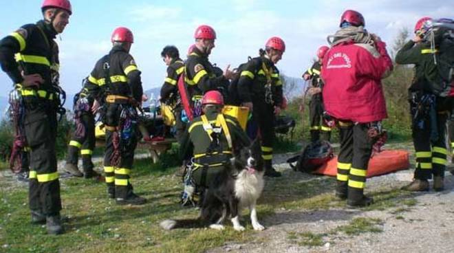 Conapo: «False affermazioni del soccorso Alpino: i Vigili del fuoco coordinano il soccorso pubblico» 67 cinofili vigili del fuoco