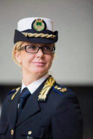 il vice comandante della Polizia Municipale Roberta Iazzolino