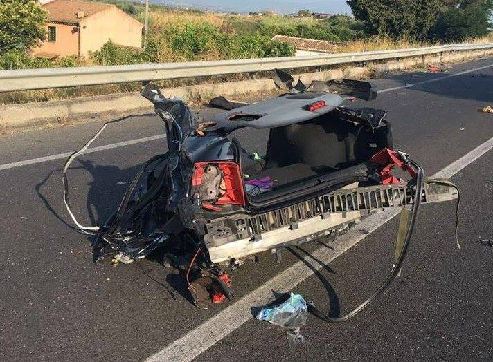 Tragico incidente sulla statale 106 jonica, una vittima (FOTO) 69 incidente corigliano 07