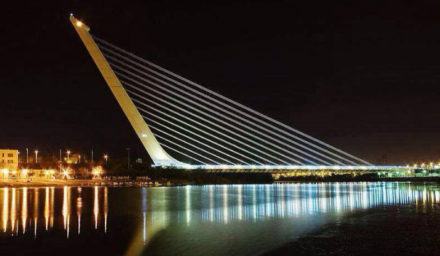 Ponte Calatrava notte