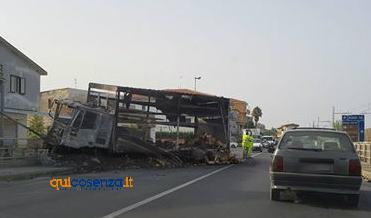camion fiamme belvedere
