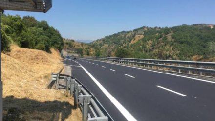 Anas 'ricorda' che in estate i turisti viaggiano e rimuove i cantieri 54 carreggiata Sud Cosenza Rogliano
