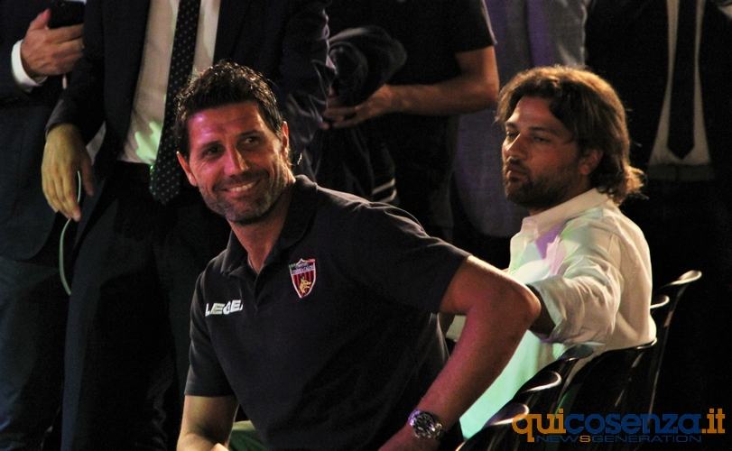 presentazionecosenzacalcios501