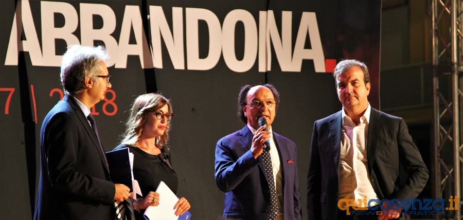 presentazionecosenzacalcios901