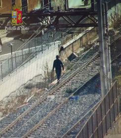 Utilizzo improprio della ferrovia: la Polizia lancia una campagna di sicurezza per i migranti (VIDEO) 54 Migranti ferrovia2