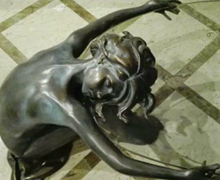 scultura bronzo angitola