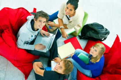 studiare in compagnia