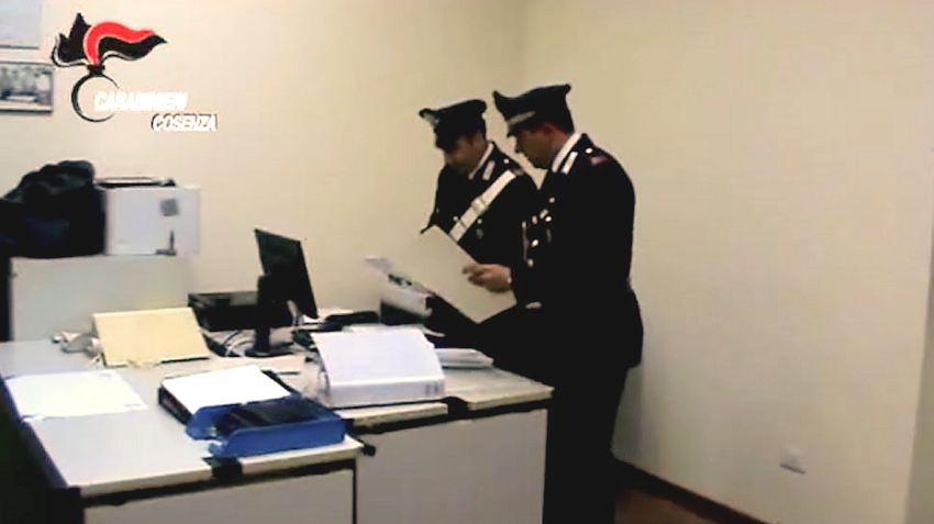 Falsi insegnanti Cosenza carabinieri