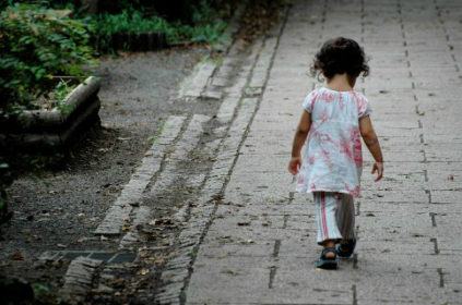 bambino_piccolo_povero_