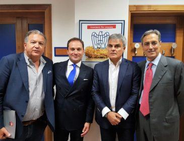 Avvicinarsi alle imprese e al lavoro: Confidustria Cosenza si rivolge ai giovani 54 da sx Perciaccante, Rugna, Mazzuca e Branda