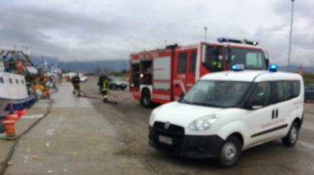 Incendio a bordo di un peschereccio, ma è solo un'esercitazione 57 Esercitazione3