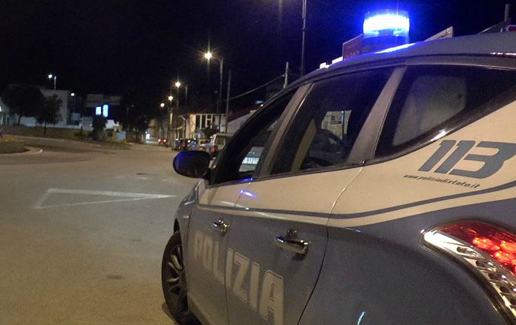 Polizia volante notte