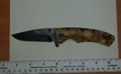 coltello sequestro