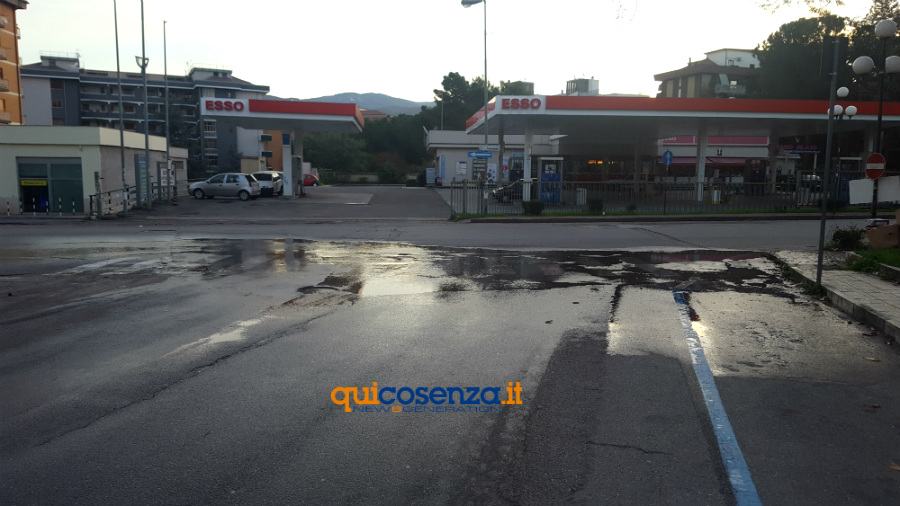 perdita acqua via pertini 05