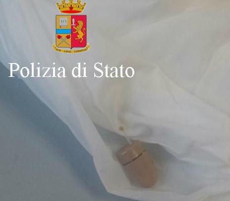 auricolare scoperto polizia esami patente