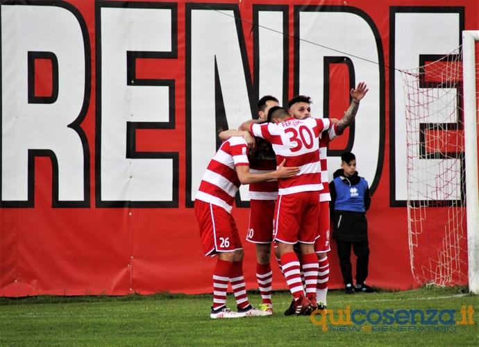 Crialesi risponde a Cuomo. Tra Rende e Juve Stabia un pari giusto e vivace 55 rendejuvestabia901