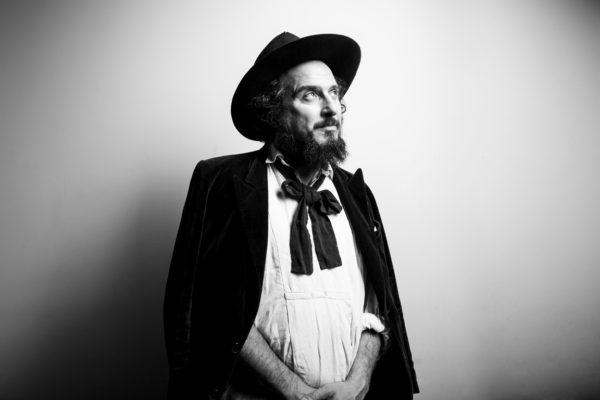 Festival-dIle-de-France-2014-Vinicio-Capossela-®-Charle-Jülie-Marange