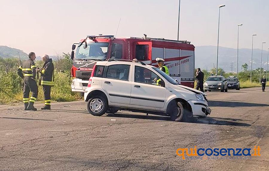 Grave incidente a Rende, coinvolte due auto. Deceduto in ospedale uno dei due feriti 62 Incidente Rende morto un anziano