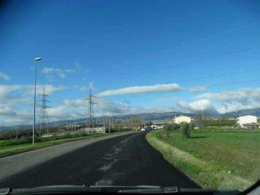 Buche a Rende, il Comune interviene con le bitumazioni 60 WhatsApp Image 2018-04-03 at 14.07.56