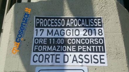 manifesti apocalisse copertina