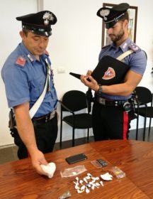 Foto Carabinieri di Rende arresto per spaccio di stupefacenti del 20.06.2018.