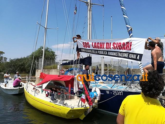 Massiccia protesta ai Laghi di Sibari: "ostaggio della pubblica amministrazione" 64 3laghisibari