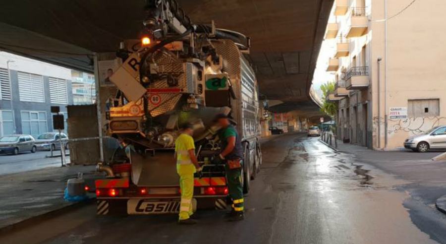 Cosenza, 'ripulita' via Padre Giglio. Al via la bonifica sui fiumi 62 via padre giglio 01