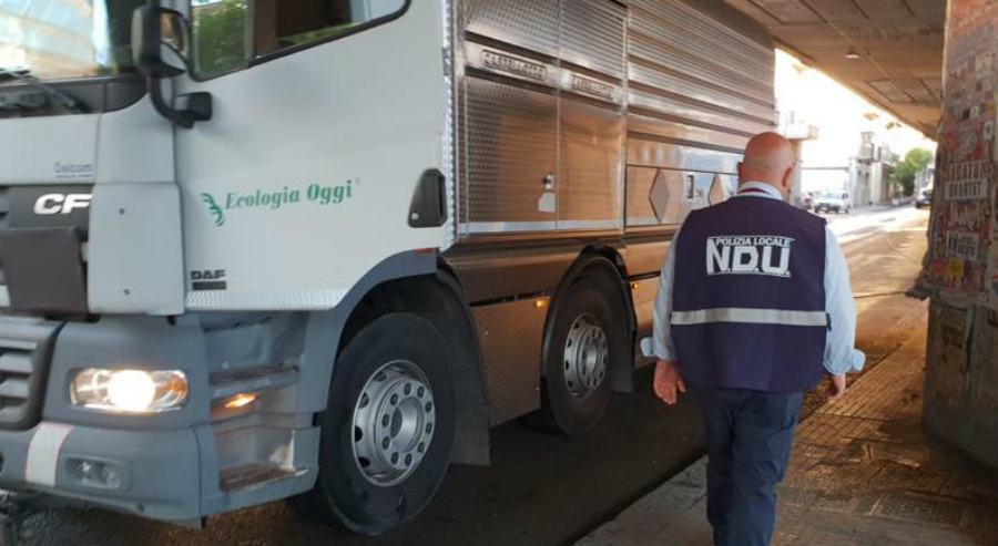 Cosenza, 'ripulita' via Padre Giglio. Al via la bonifica sui fiumi 60 via padre giglio 05