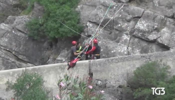 Conapo: «False affermazioni del soccorso Alpino: i Vigili del fuoco coordinano il soccorso pubblico» 68 raga
