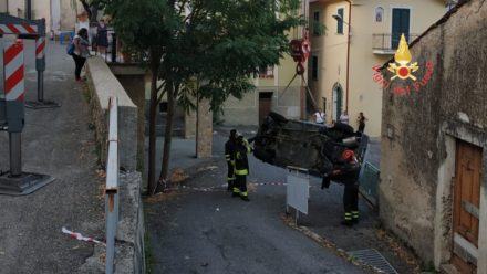 e79ca09a 6178 40b5 9ace c0fea10900d8