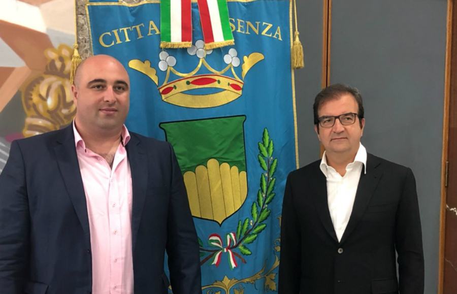occhiuto e sindaco citta Kutaisi
