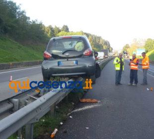 incidente rogliano toyota aygo 04