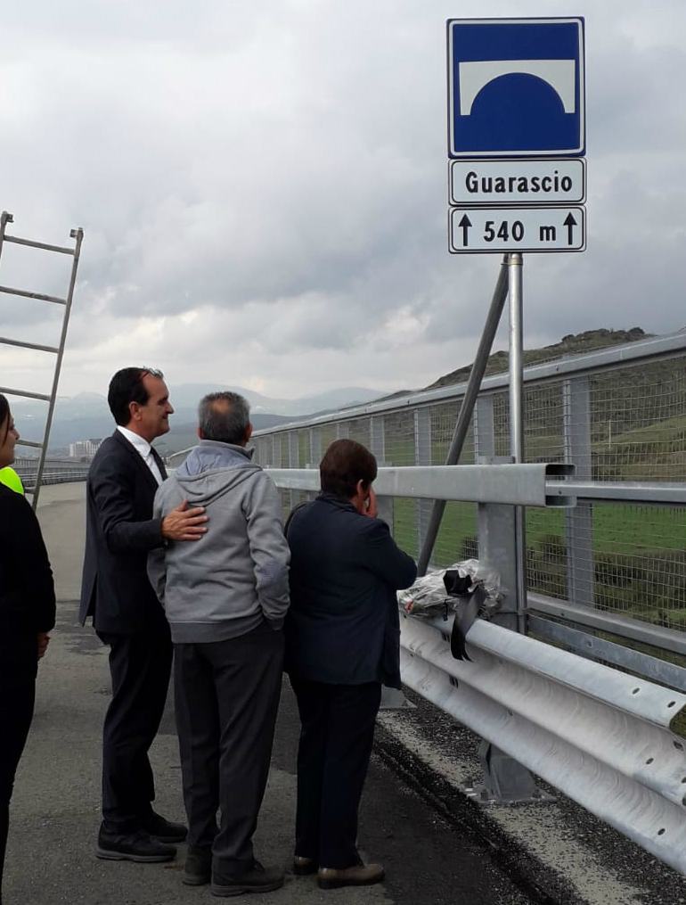 intitolazione viadotto guarascio cz