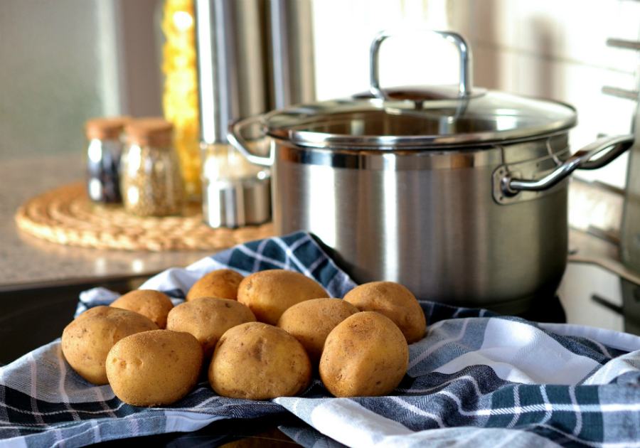 Tra tradizione e storia del territorio silano: la pasta e patate alla cosentina 54 patate silane