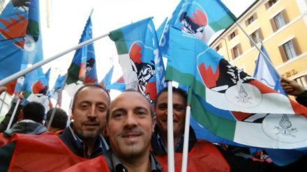 Leonetti, Conapo: «I vigili del Fuoco rischiano la vita ma lo Stato non li tutela» 53 0