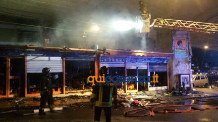 IncendioCosenza05