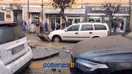 Corso Umberto esplode condotta2