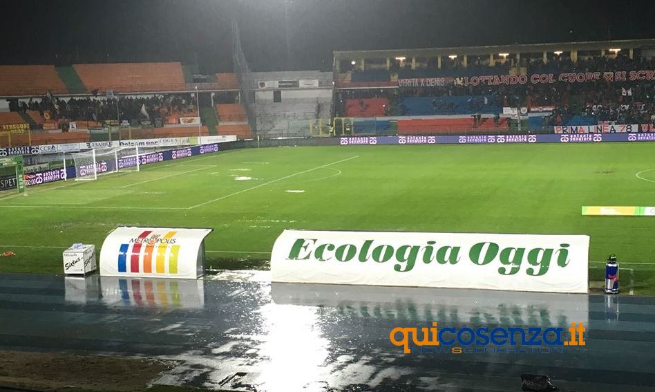 Piove e il terreno del Marulla diventa impraticabile. Rinviata Cosenza-Benevento 54 Terreno marulla2