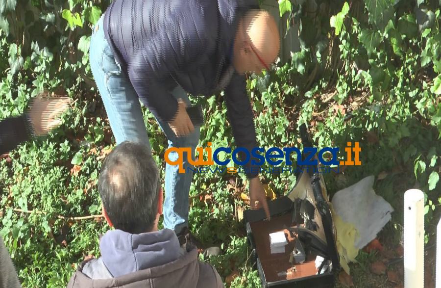 Valigia abbandonata nei pressi del Tribunale, sul posto gli artificieri (FOTO) 58 polizia catanzaro allarme bomba 03