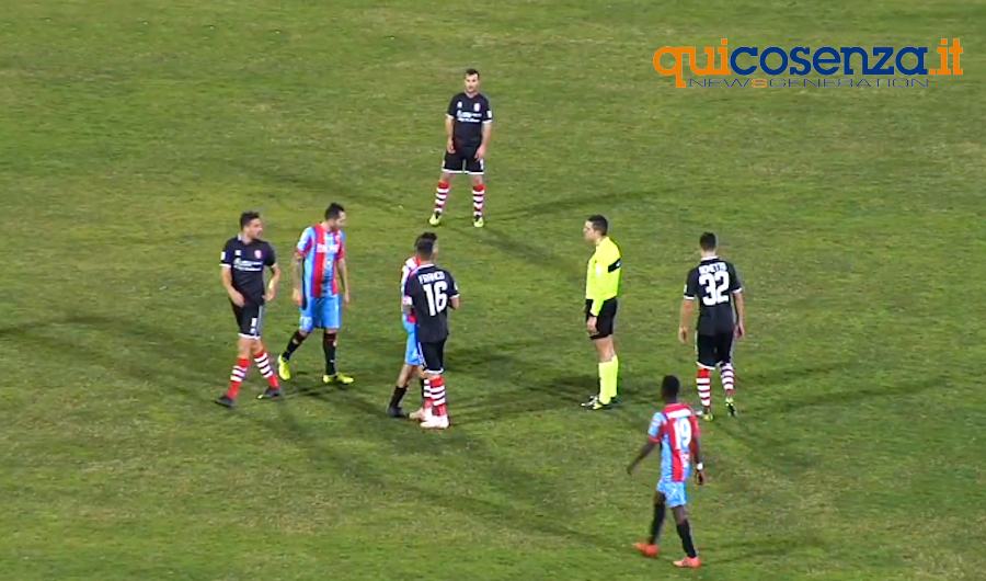 Rende da applausi, ma i 3 punti se li prende il Catania. Decide l'ex rossoblu Di Piazza 56 Catania Rende