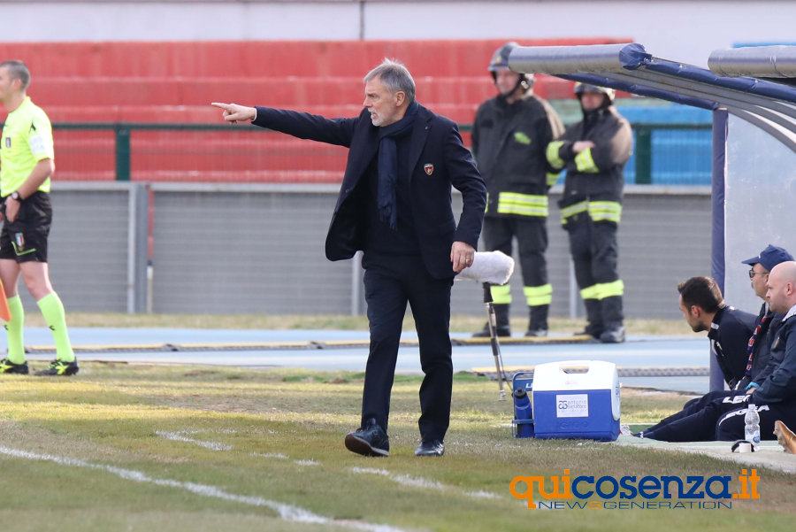 Braglia "Embalo l'ho voluto io. Cambiare modulo? Dobbiamo iniziare a vincere" 54 Cosenza Ascoli17