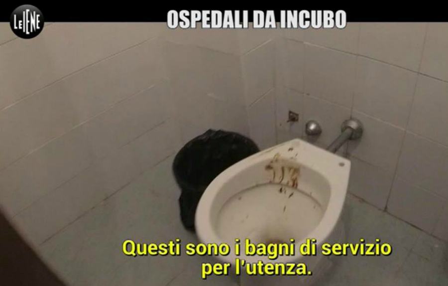 bagni ospedale Locri