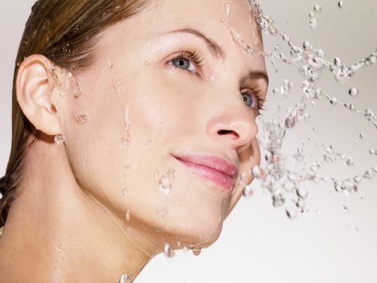 bellezza 13 detersione GettyImages 523308064 960