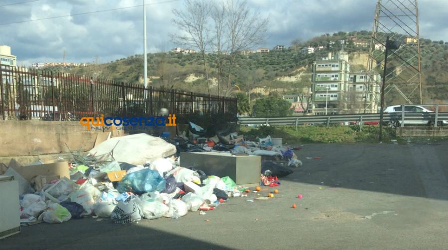 discarica cielo aperto 02 via popilia