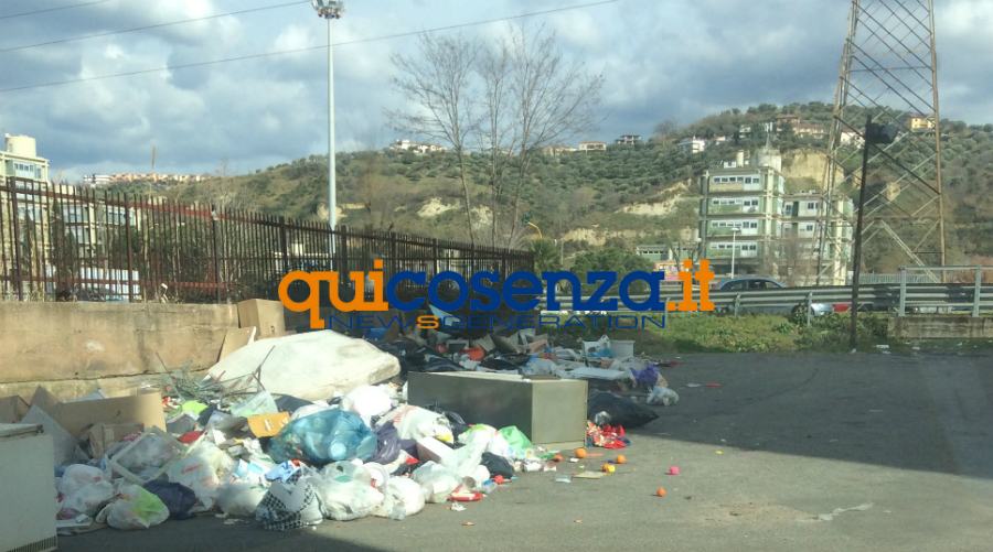 discarica cielo aperto 03 via popilia